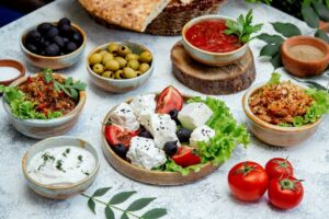 Autentyczne smaki Grecji w Twoim domu: odkryj ofertę sklepu z greckimi produktami